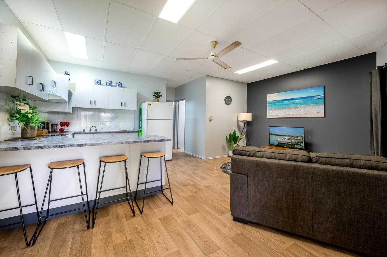 Tropical Lodge Innisfail Dış mekan fotoğraf